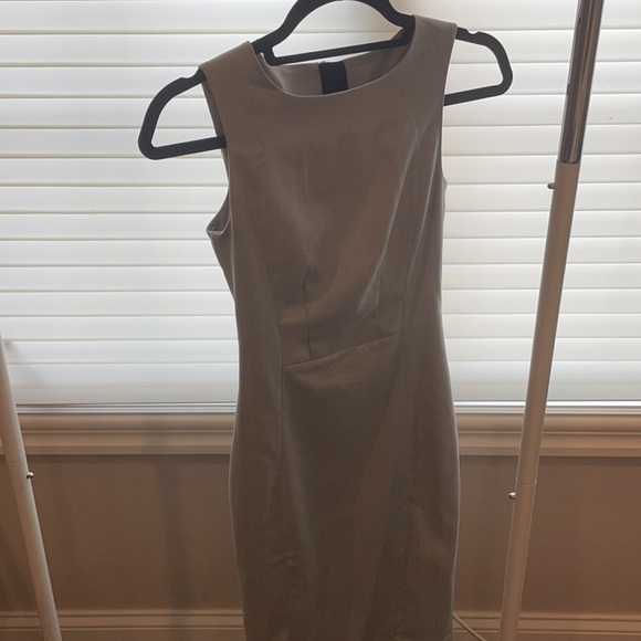 H&M business casual dress - Picture 8 of 8